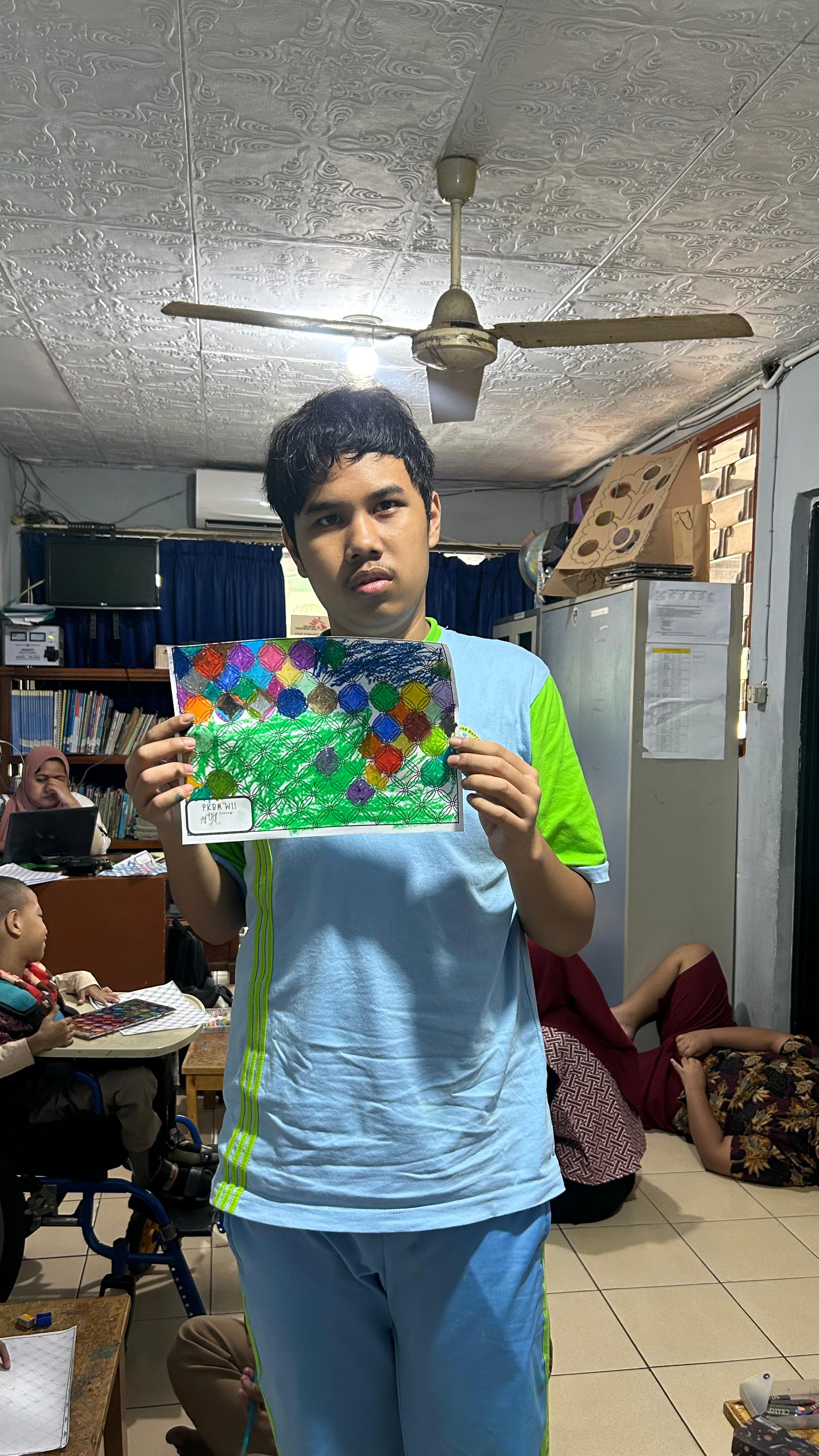 6) Arya dan Batiknya